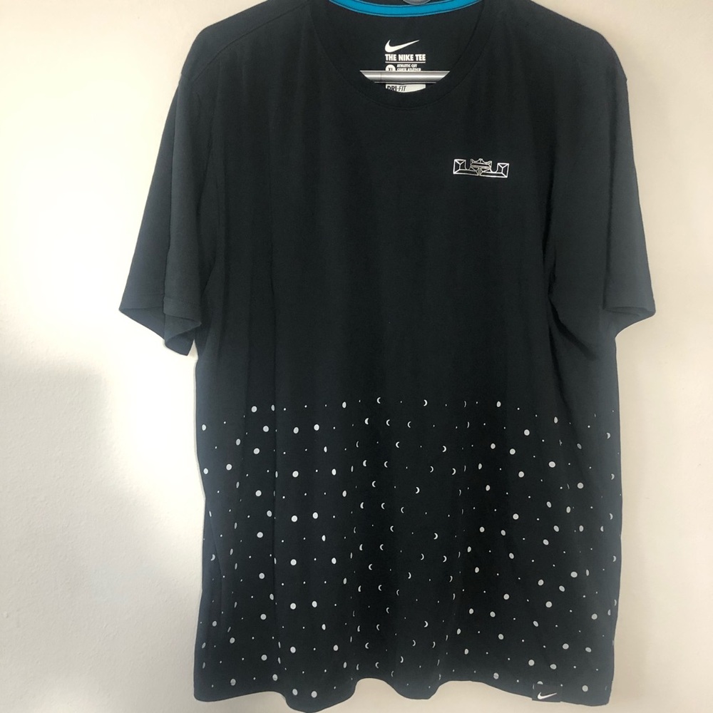 Nike T-shirt